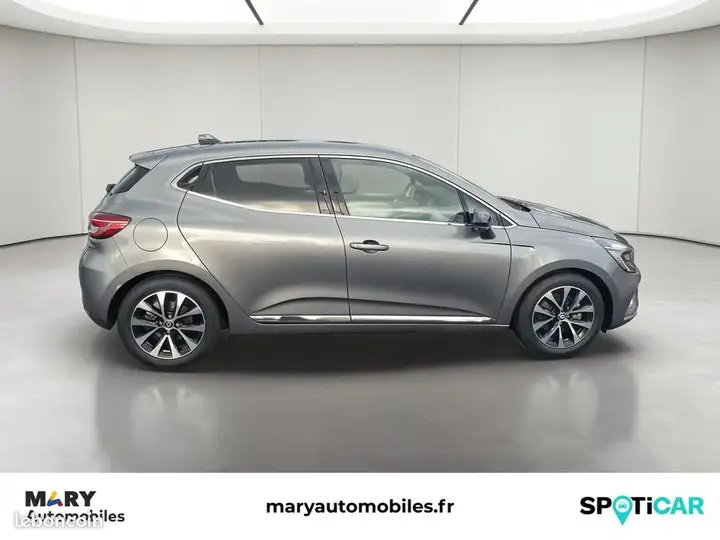 Renault Clio 2022 photo 5