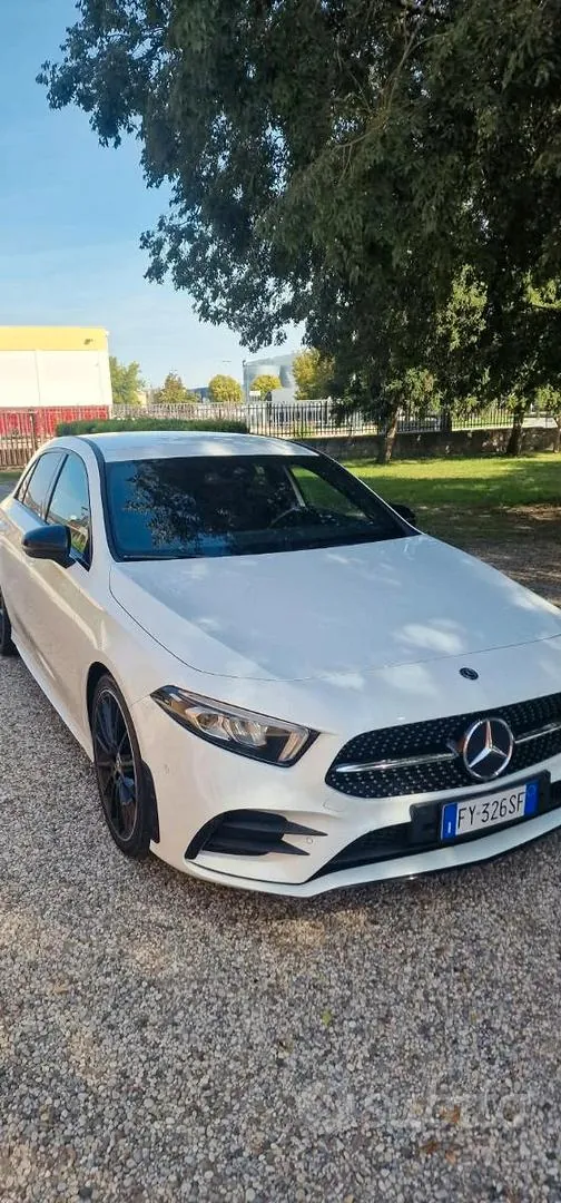 Mercedes-Benz A 200D