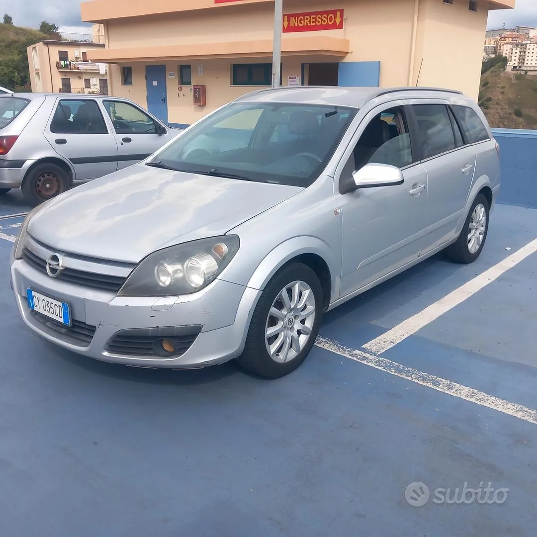 Opel Astra 2005 photo 2