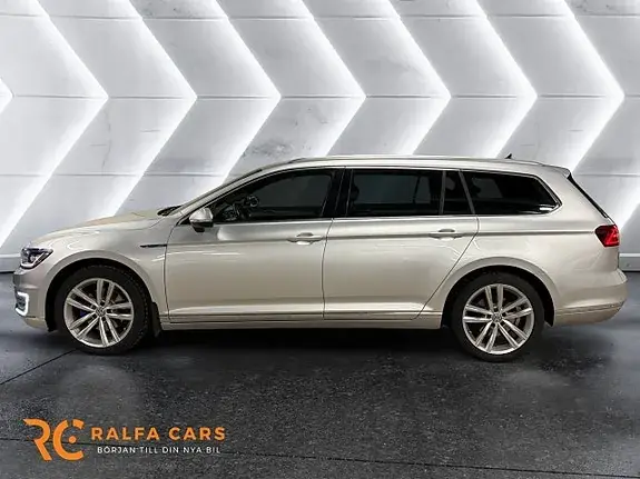 Volkswagen Passat 2019 photo 3