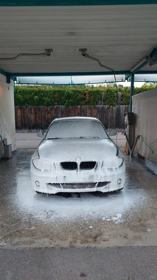 BMW 120I