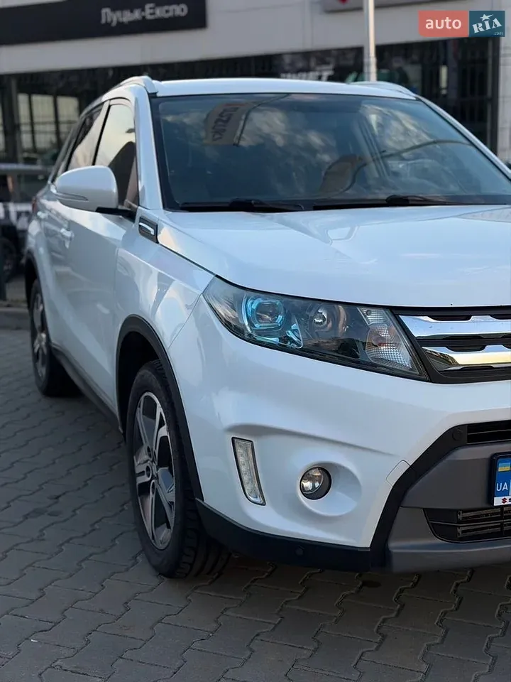 Suzuki Vitara 2017 photo 2