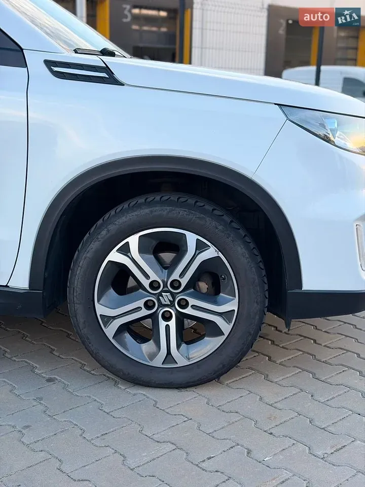 Suzuki Vitara 2017 photo 4