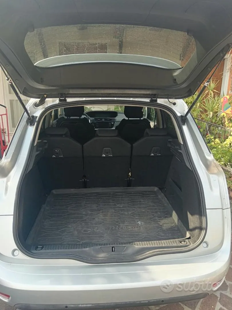 Citroen C4 Picasso 2015 photo 3