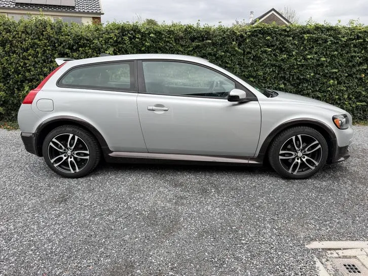 Volvo C30 2007 photo 2