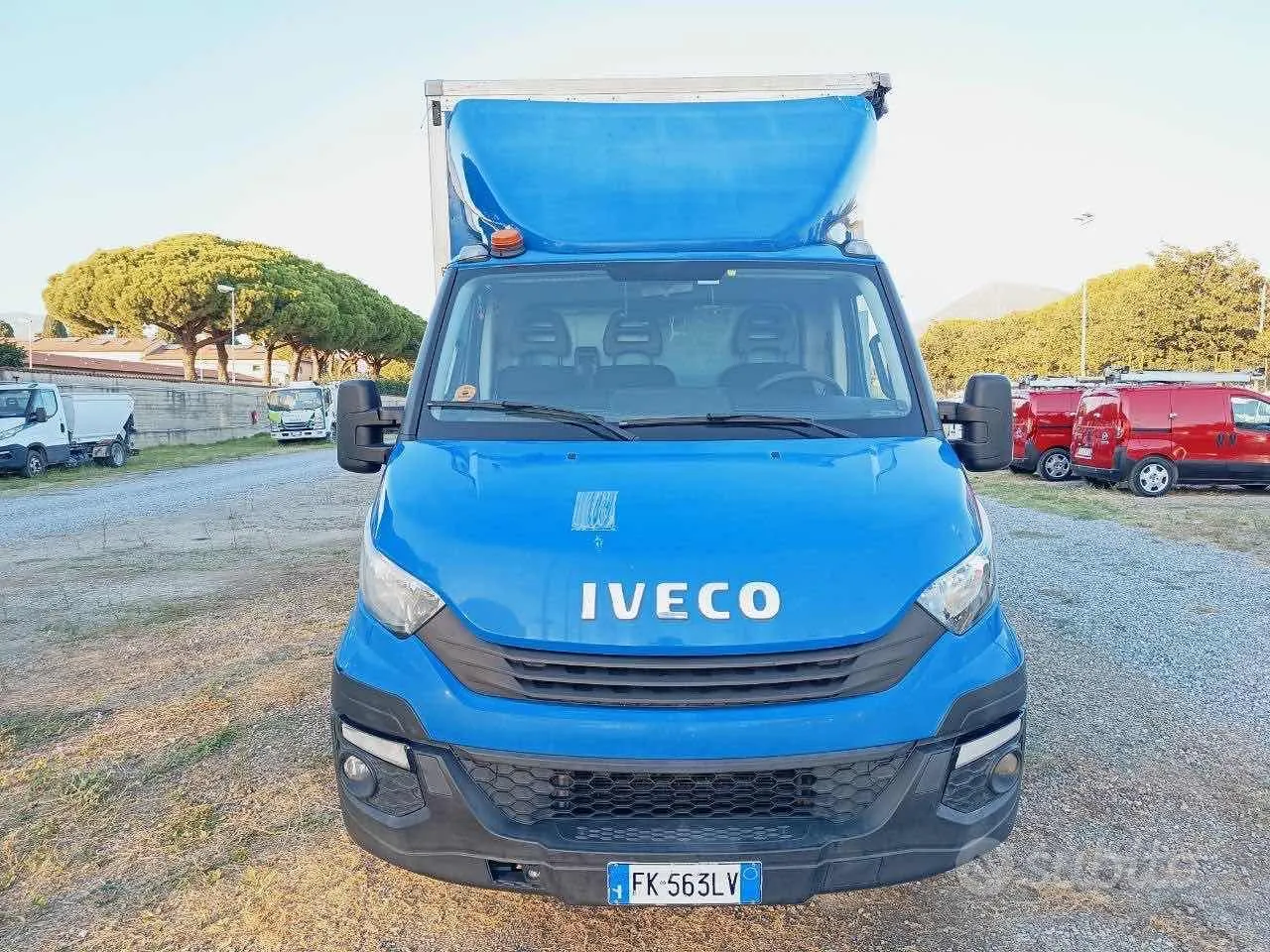 Iveco Daily 2017 photo 2