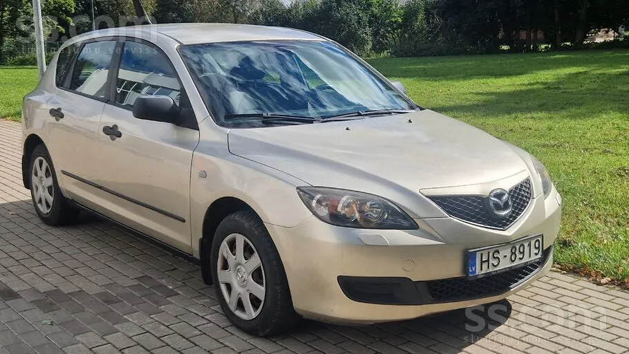 Mazda Mazda3 2006 photo 3