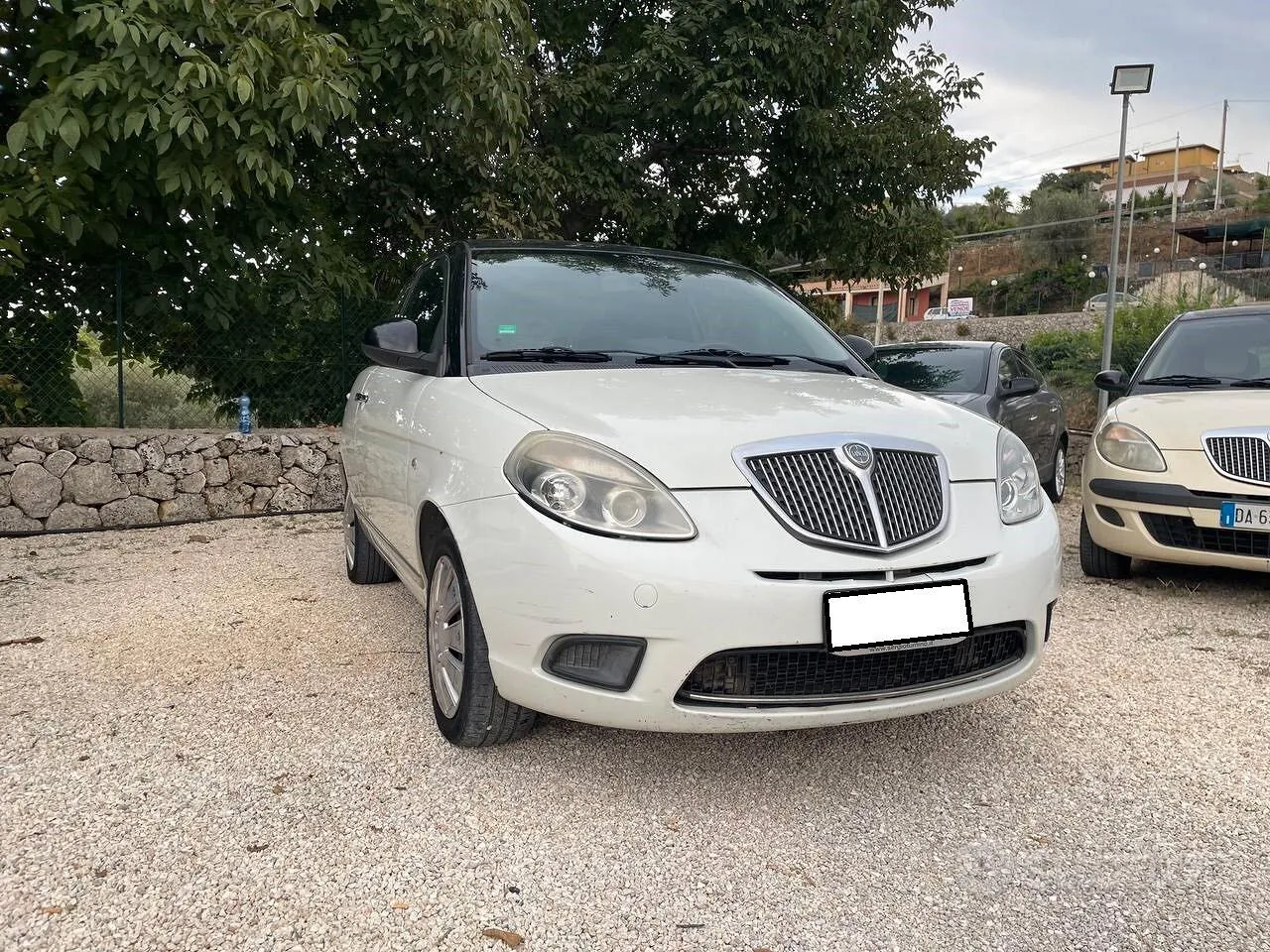 Lancia Ypsilon