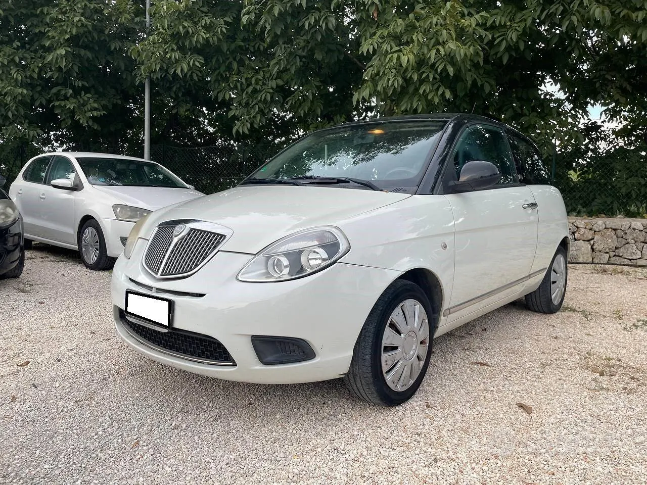 Lancia Ypsilon 2011 photo 2