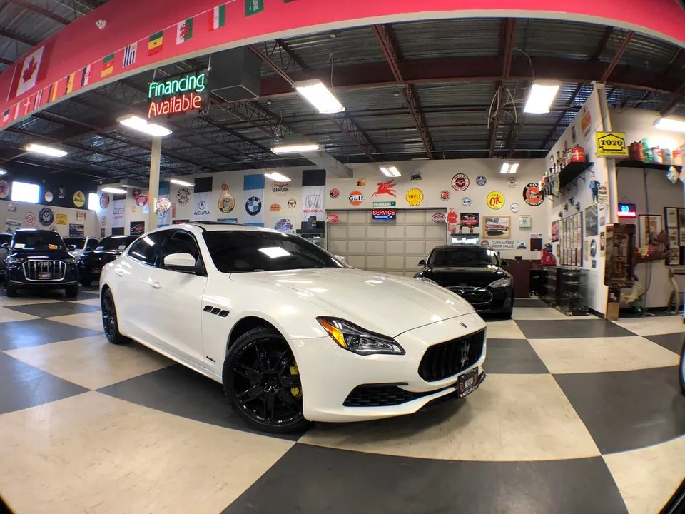 Maserati Quattroporte