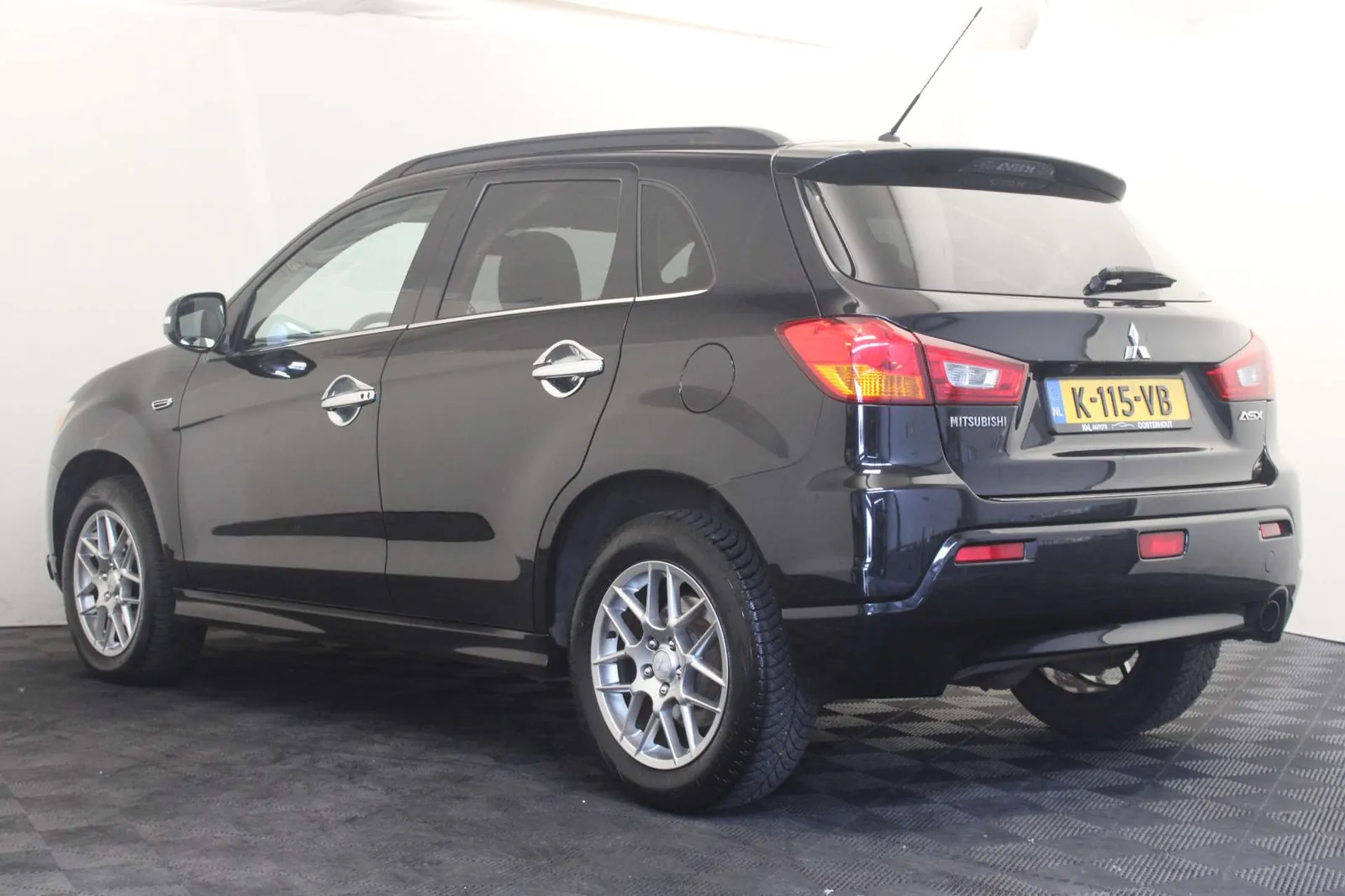 Mitsubishi Asx 2010 photo 5
