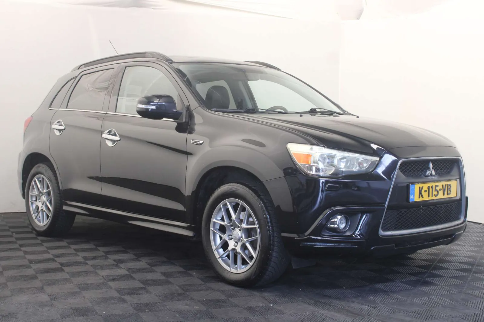 Mitsubishi Asx 2010 photo 4