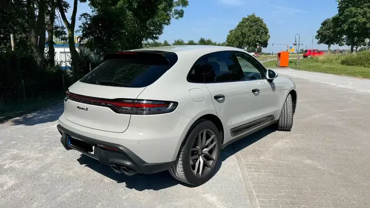 Porsche Macan S