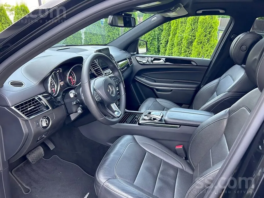 Mercedes-Benz Gls 500 2017 photo 4