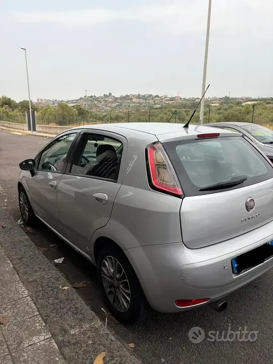 Fiat Punto 2014 photo 3