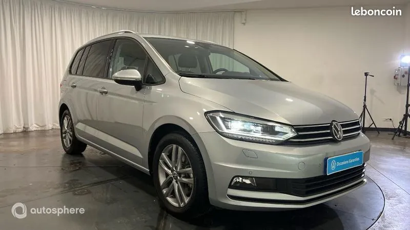 Volkswagen Touran 2025 photo 3