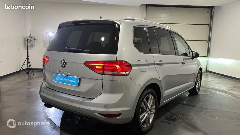Volkswagen Touran 2025 photo 5
