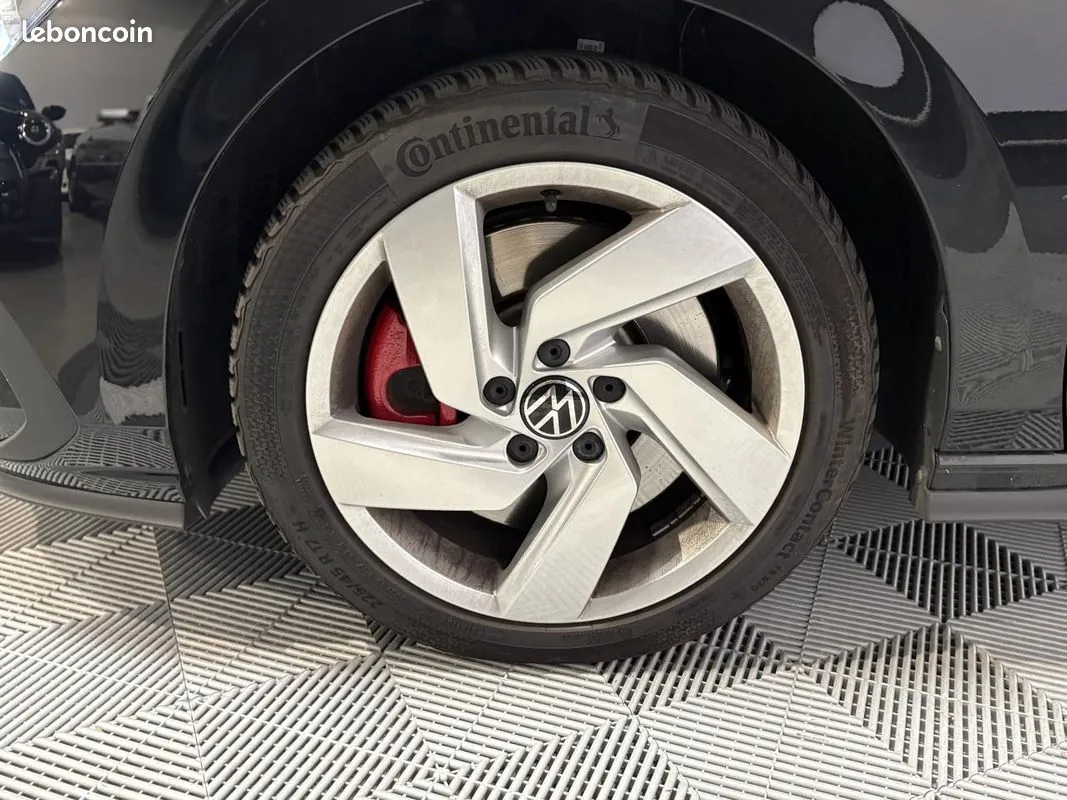 Volkswagen Golf 2024 photo 5
