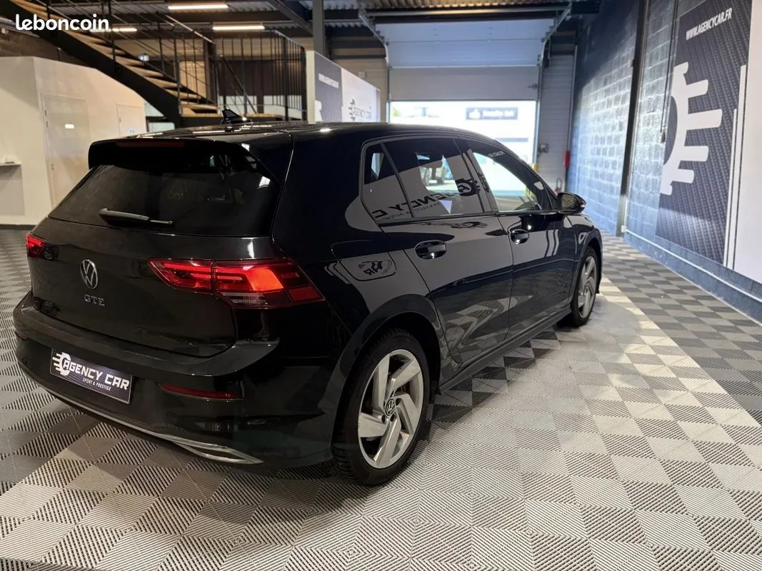 Volkswagen Golf 2024 photo 3