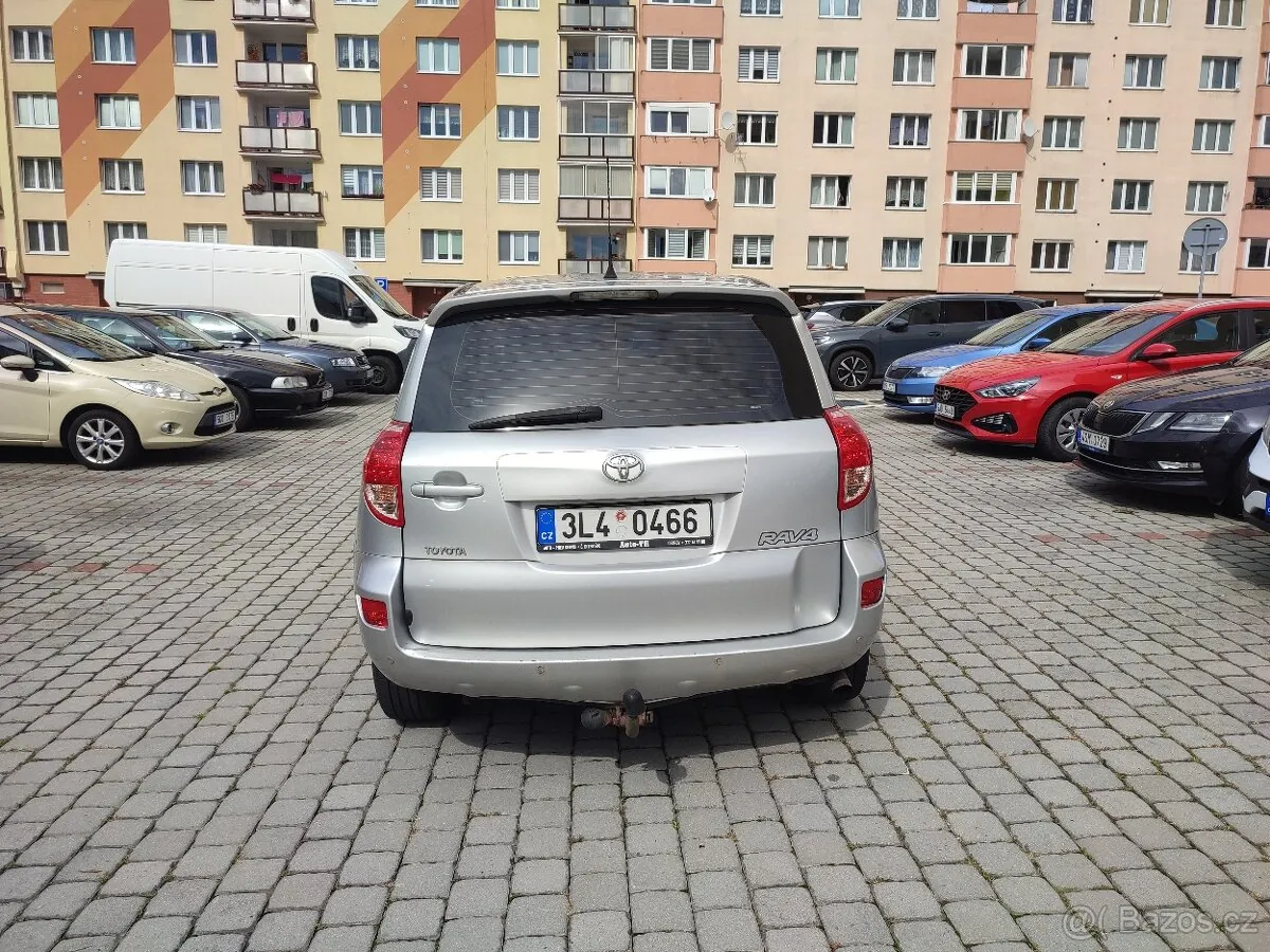 Toyota Rav4 2008 photo 5