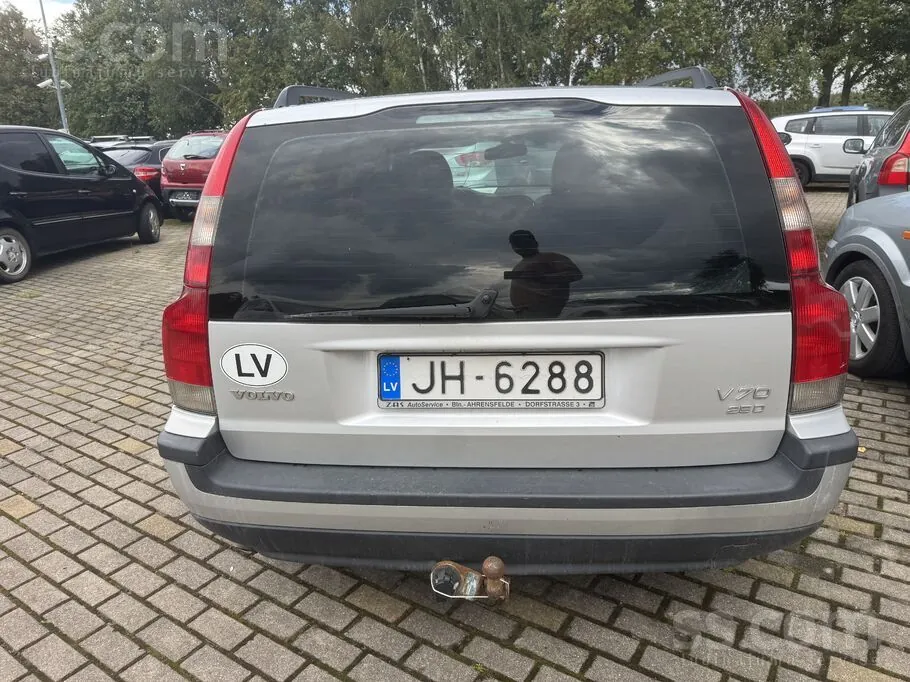 Volvo V70 2000 photo 5