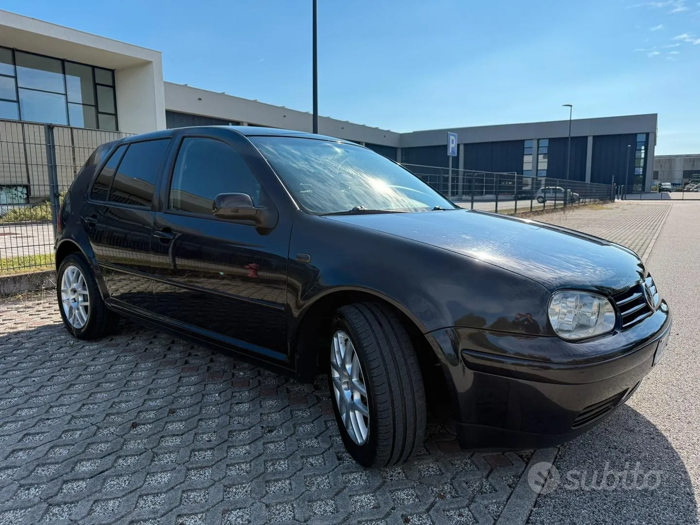 Volkswagen Golf 2003 photo 4