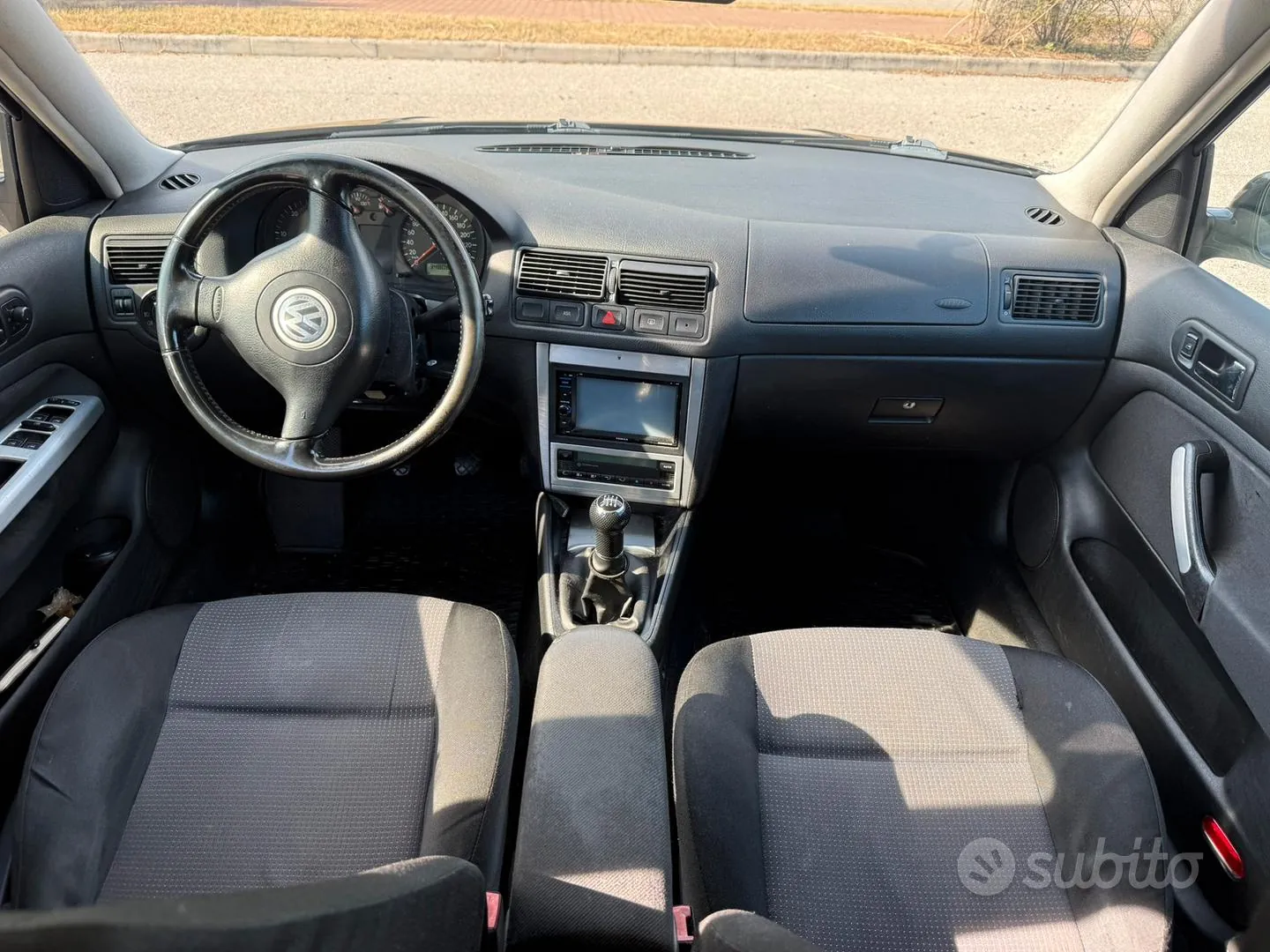 Volkswagen Golf 2003 photo 5