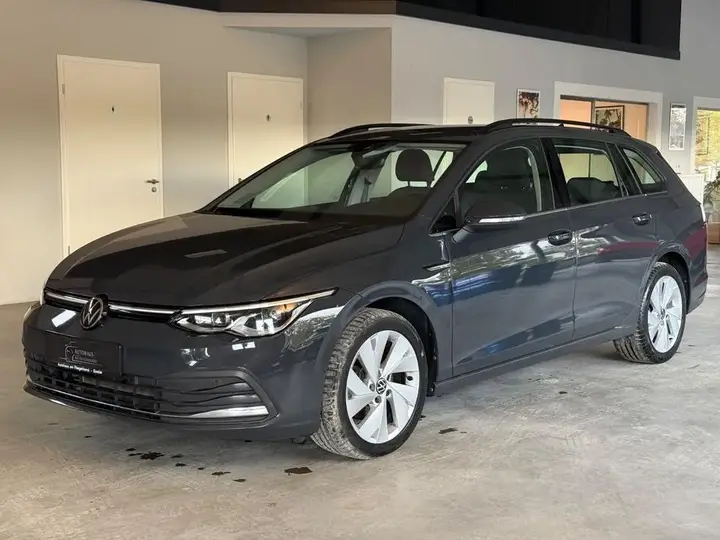 Volkswagen Golf Viii