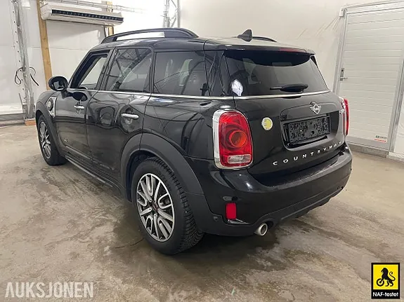 Mini Countryman 2018 photo 2