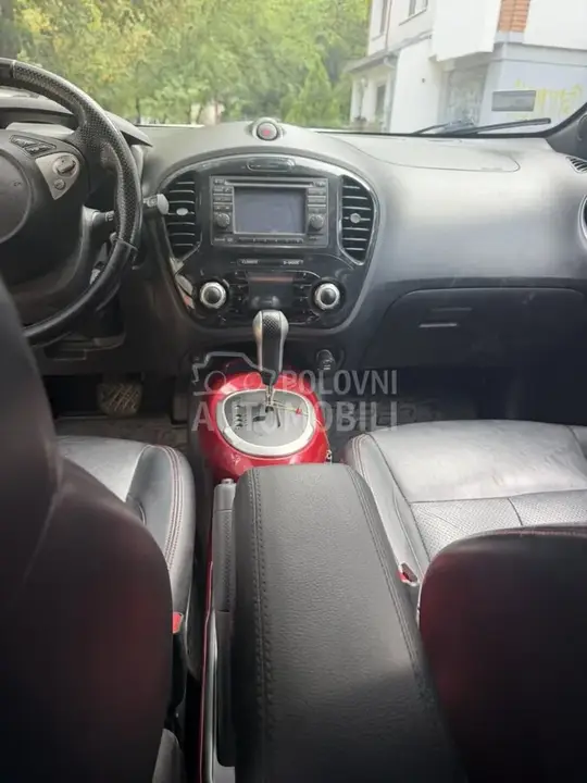 Nissan Juke 2010 photo 5