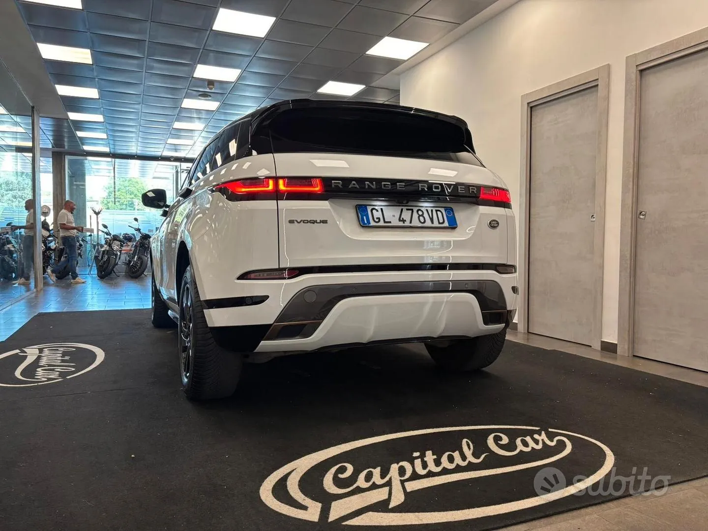 Land Rover Range Rover Evoque 2022 photo 4