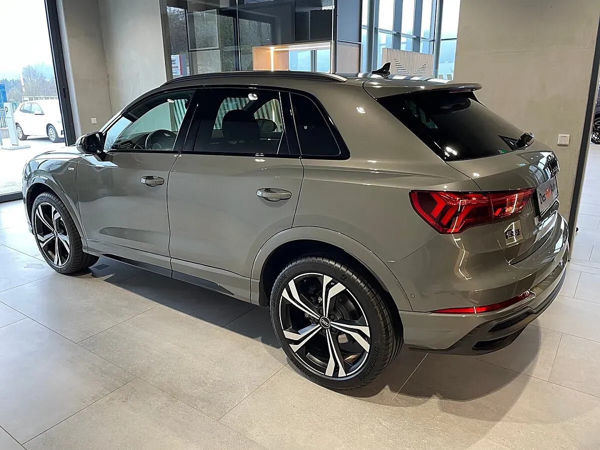 Audi Q3 2024 photo 3