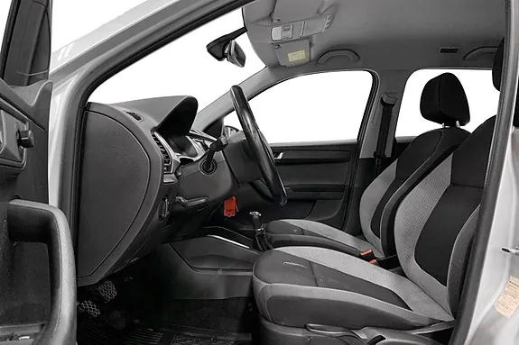 Skoda Fabia 2015 photo 5