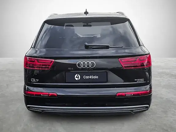 Audi Q7 2017 photo 4