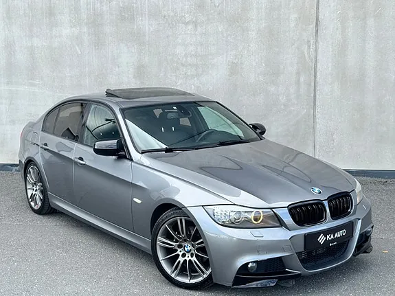 BMW 318D 2011 photo 3