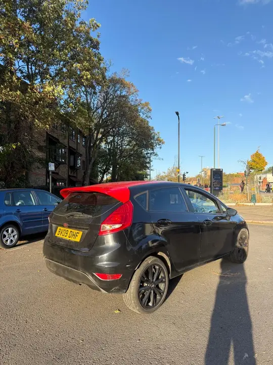 Ford Fiesta 2009 photo 4