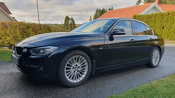 BMW 320I 2013 photo 5