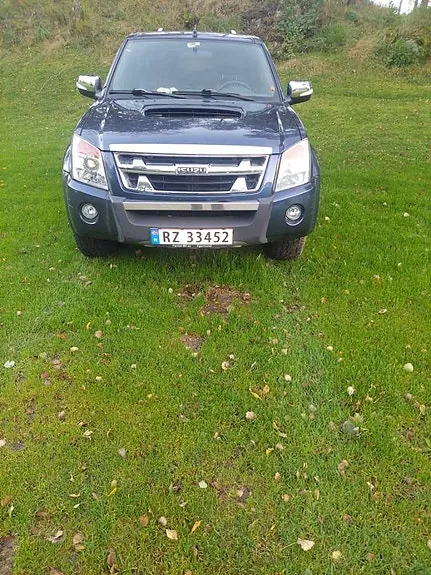 Isuzu D-Max 2010 photo 3