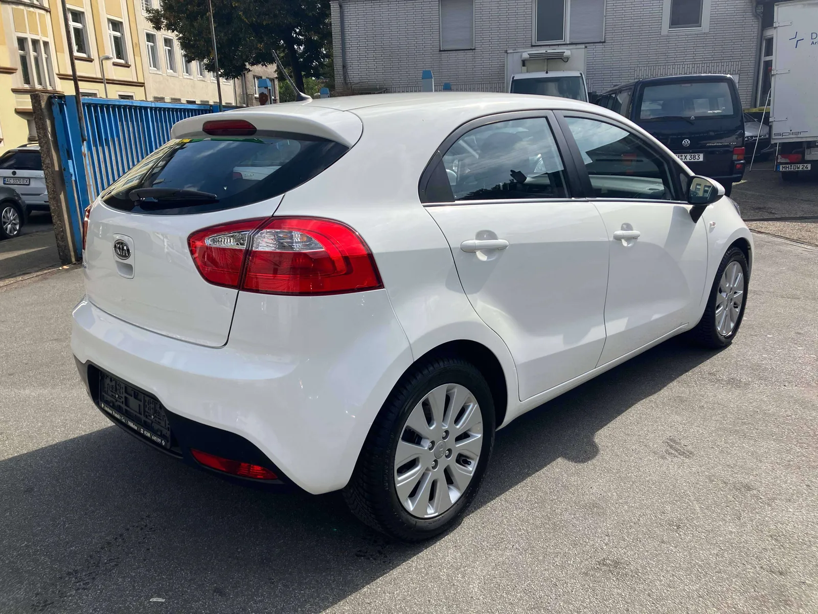 Kia Rio 2013 photo 5