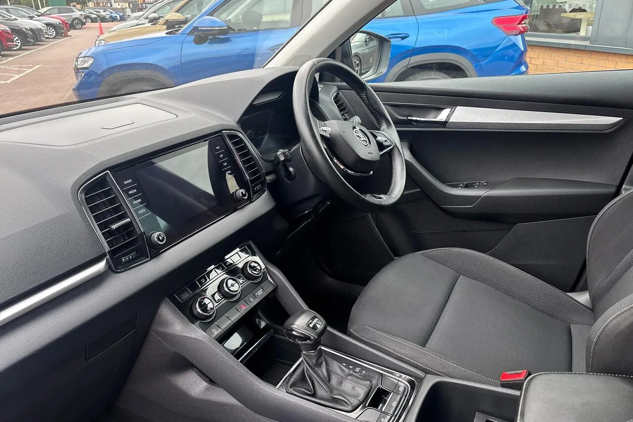 Skoda Karoq 2023 photo 2