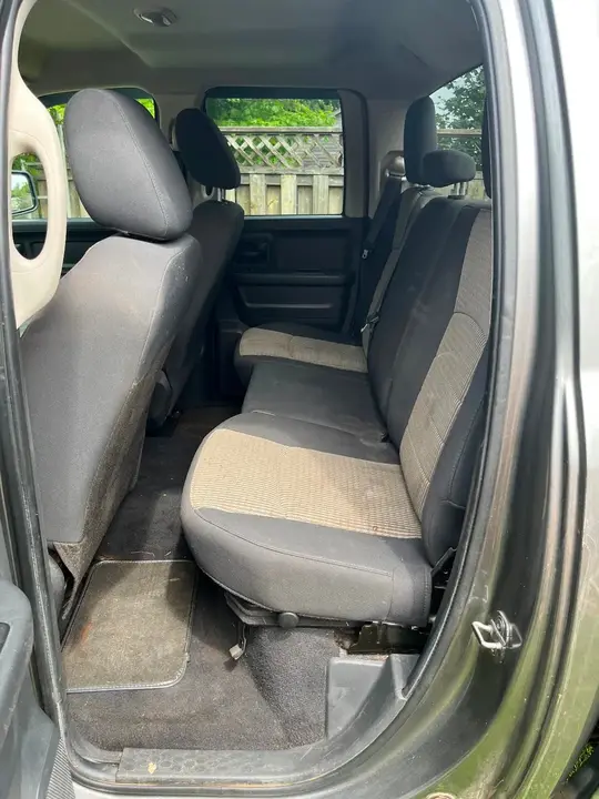 Dodge Ram 1500 2012 photo 5
