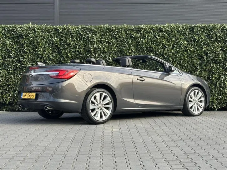 Opel Cascada 2017 photo 2
