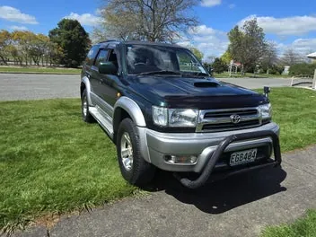Toyota Surf 1999 photo 2
