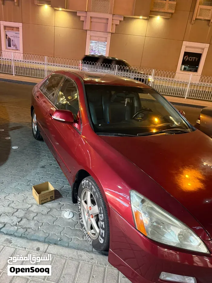 Honda Accord 2005 photo 2