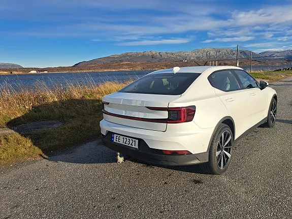 Polestar 2 2022 photo 5