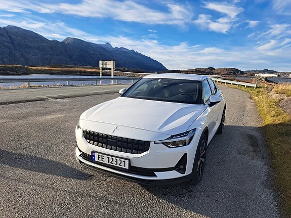 Polestar 2 2022 photo 2
