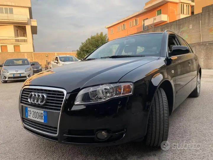 Audi A4 2006 photo 2