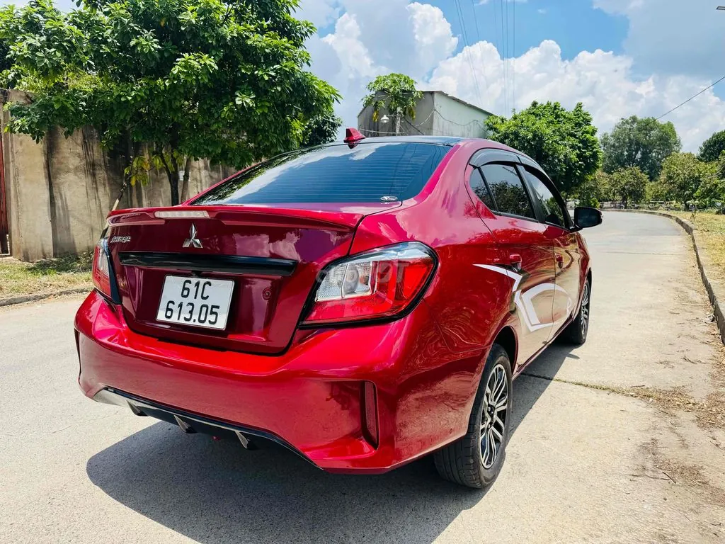 Mitsubishi Attrage 2024 photo 3