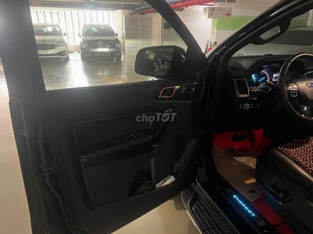 Ford Everest 2021 photo 5