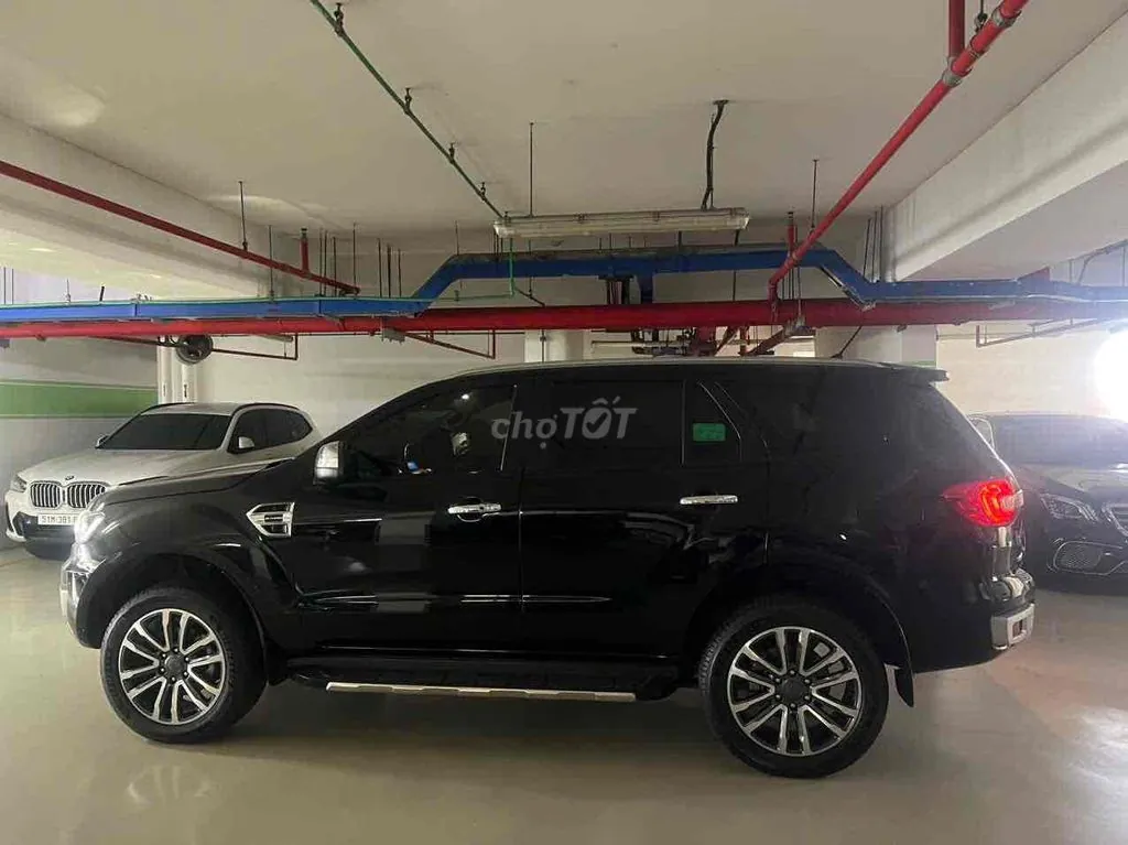 Ford Everest 2021 photo 3